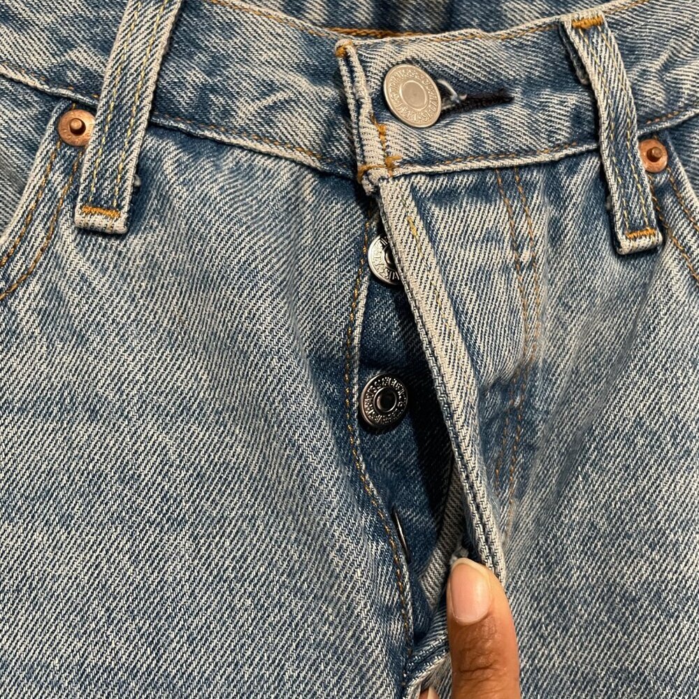 Levis Women Blue Ripped Jeans Size W24 L 30 - Picture 4 of 10